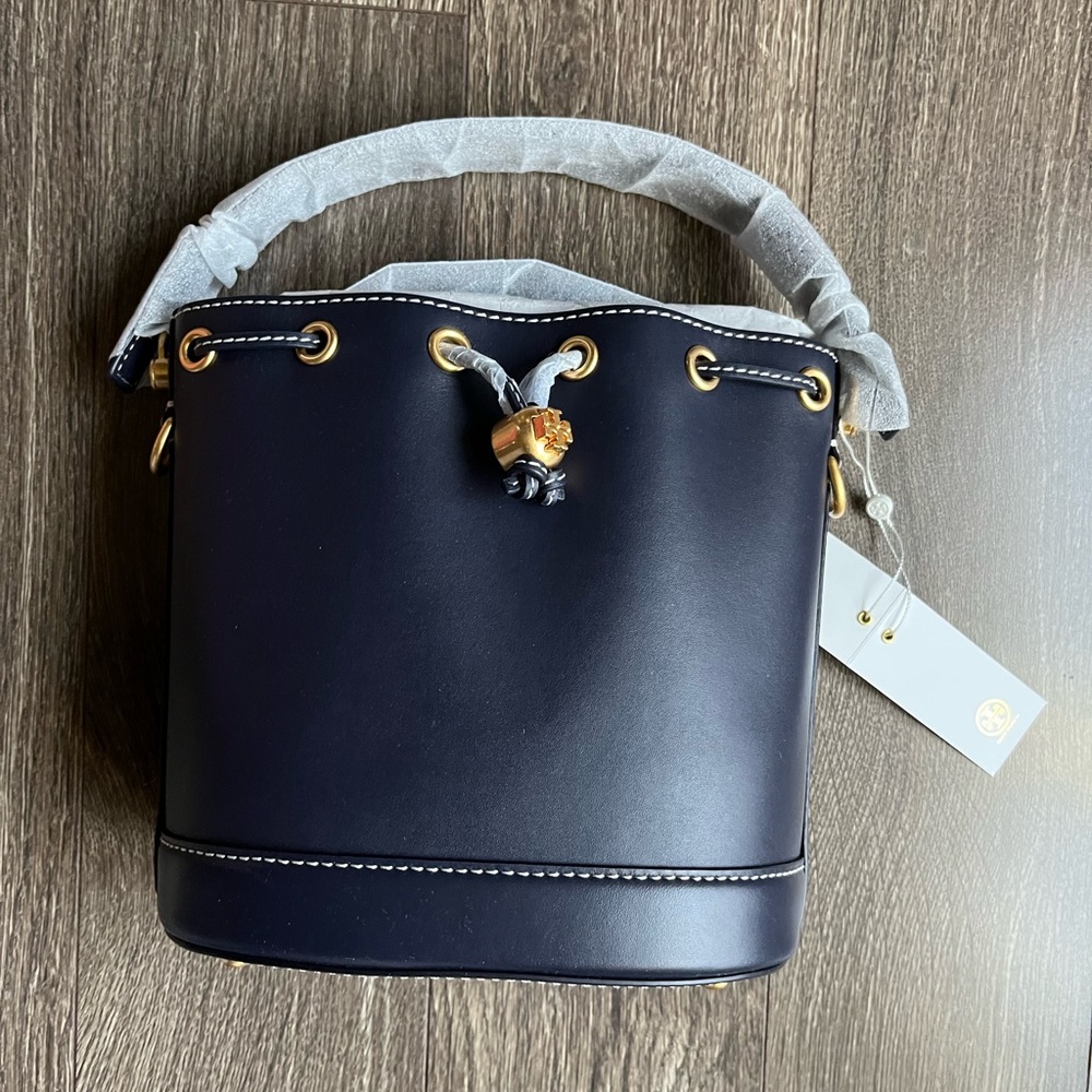 Tory Burch T Monogram Leather Bucket Bag / Midnight - Picture 2 of 8
